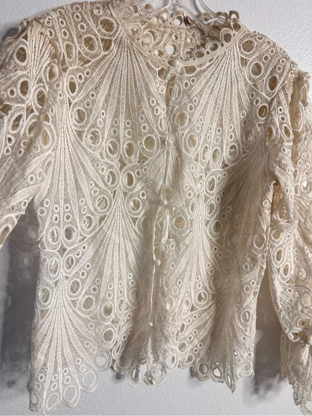Ivory Ombré Sheer Lace Bell Sleeve Blouse Size Small (40”-44” B) - Picture 2 of 8